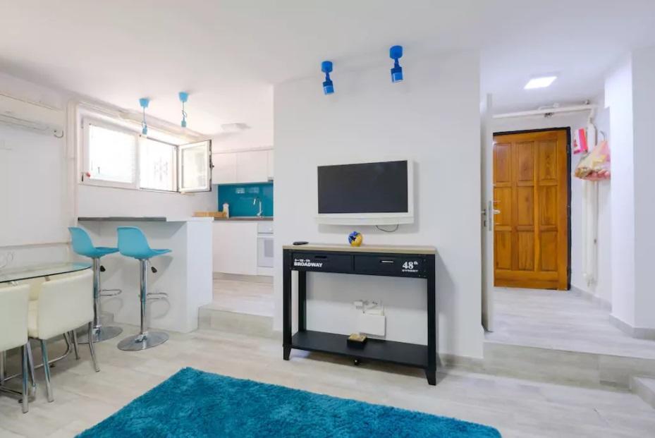Apartment Fontana Белград Экстерьер фото